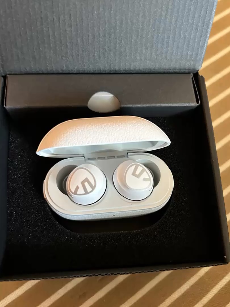 Free2 Classic Wireless Earbuds Wireless V5.1 - Temu Canada